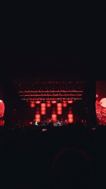 Elton John instagram post 496432