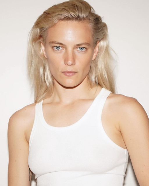 Erika Linder instagram post 467979