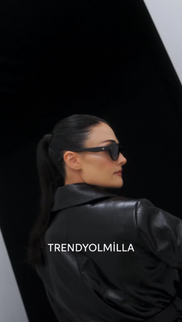 Esra Bilgic instagram post 496141