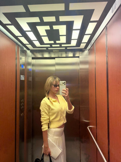 Ester Exposito instagram post 498621