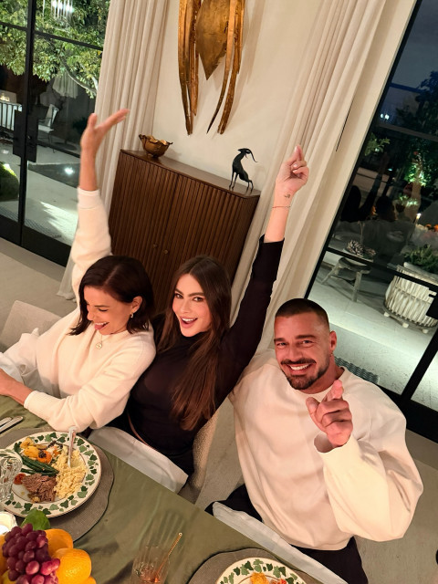 Eva Longoria instagram post 498165