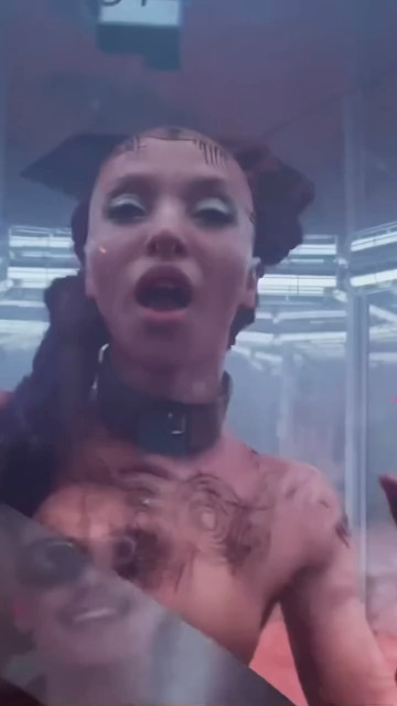 FKA Twigs instagram post 478674