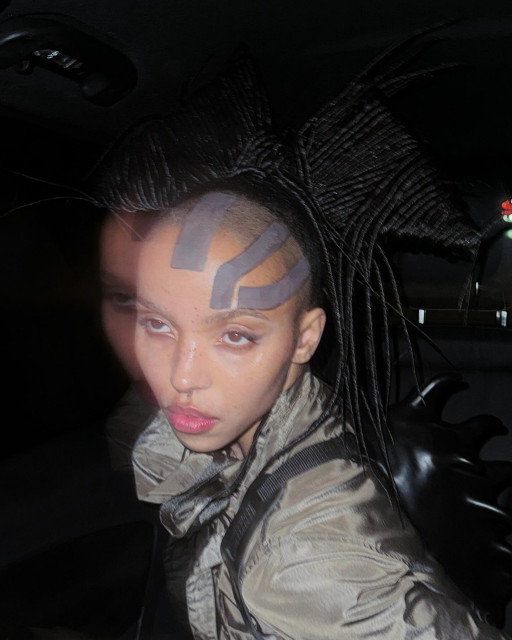 FKA Twigs instagram post 481481