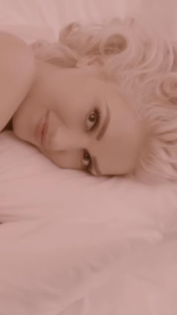 Gwen Stefani instagram post 493100