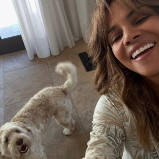 Halle Berry instagram pic #489590