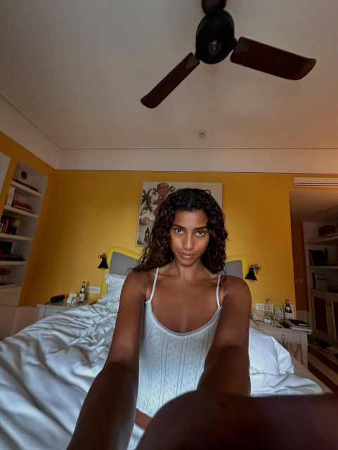 Imaan Hammam instagram post 492747