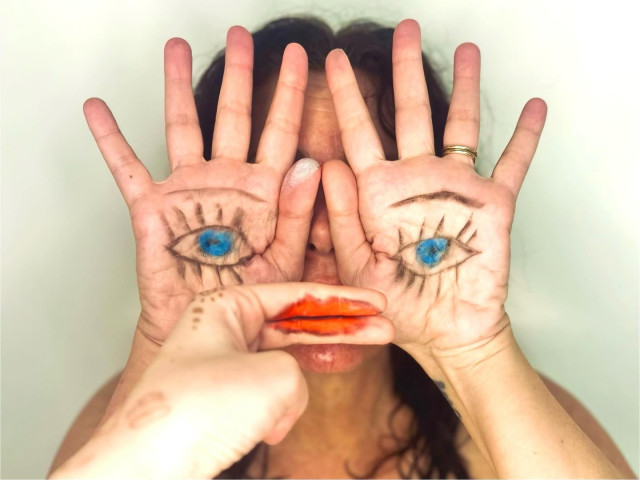 Ione Skye instagram post 481796