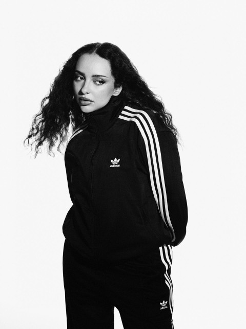 Jade Thirlwall instagram post 494544