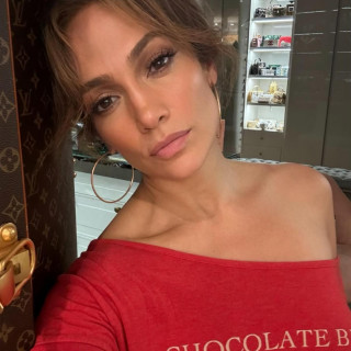 Jennifer Lopez instagram pic #476329