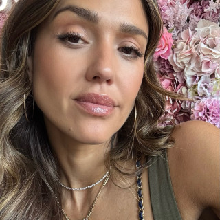 Jessica Alba instagram pic #491142