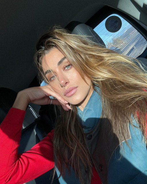 Jessica Serfaty instagram post 483158