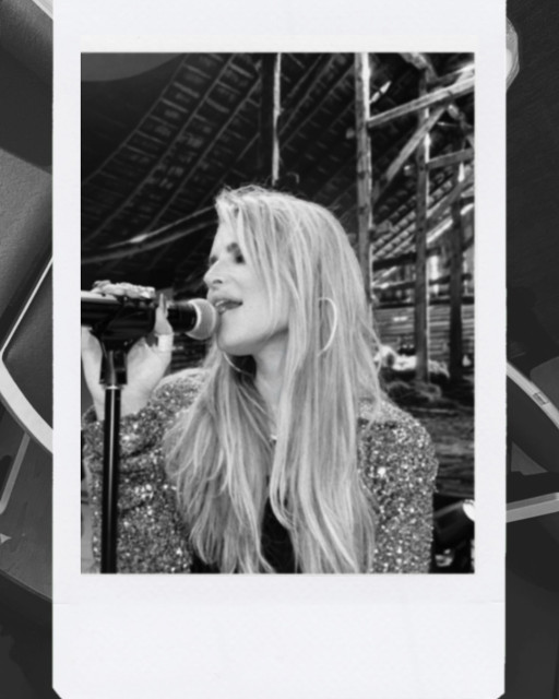 Jessica Simpson instagram post 494016