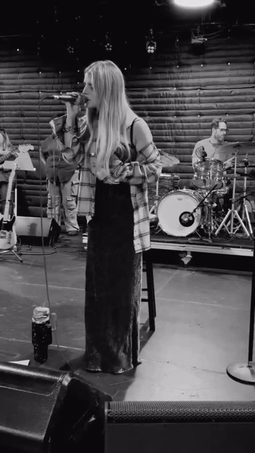 Jessica Simpson instagram post 495659