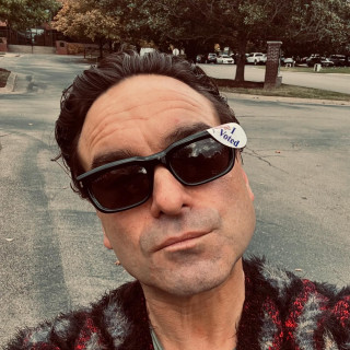 Johnny Galecki instagram pic #479754