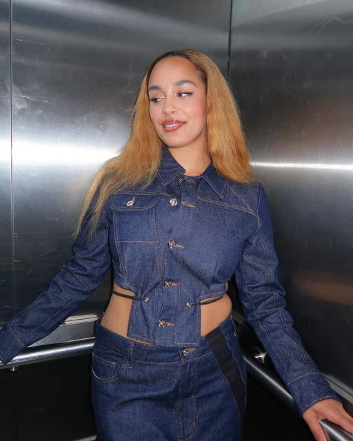 Jorja Smith instagram post 491030