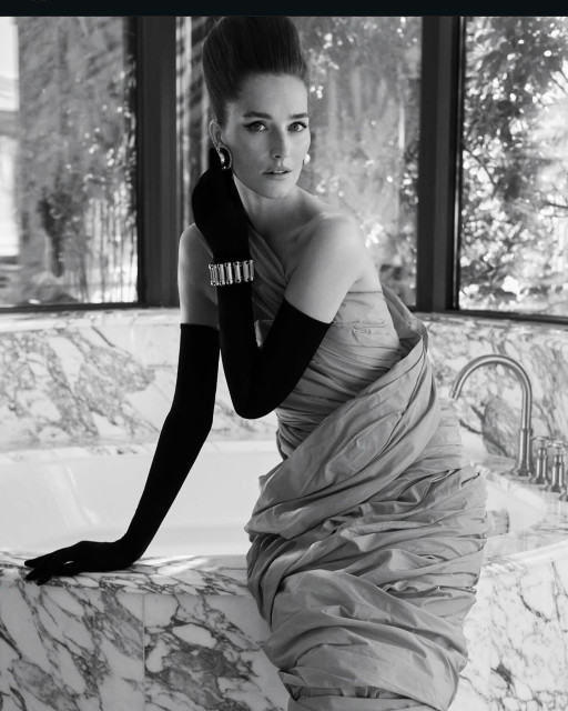 Josephine Le Tutour instagram post 482512