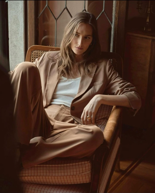 Josephine Le Tutour instagram post 488305