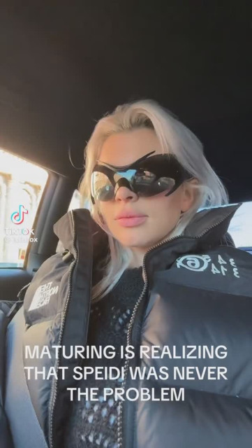 Julia Fox instagram post 484599