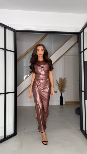 Kady McDermott instagram post 480826