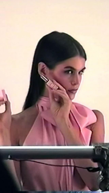 Kaia Gerber instagram post 498232