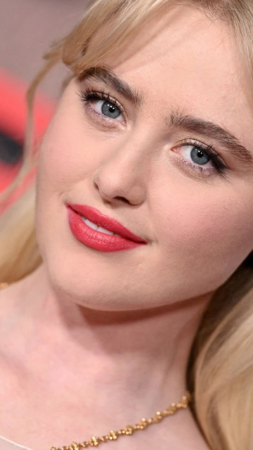 Kathryn Newton instagram post 486712