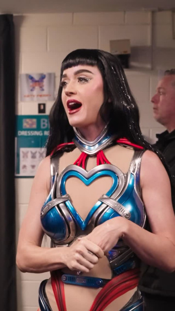 Katy Perry instagram post 494591