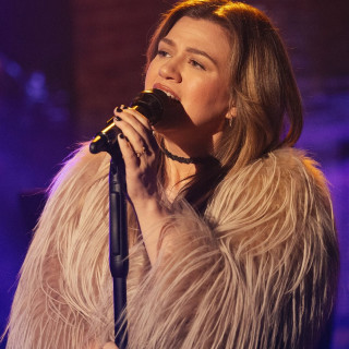 Kelly Clarkson instagram pic #490800