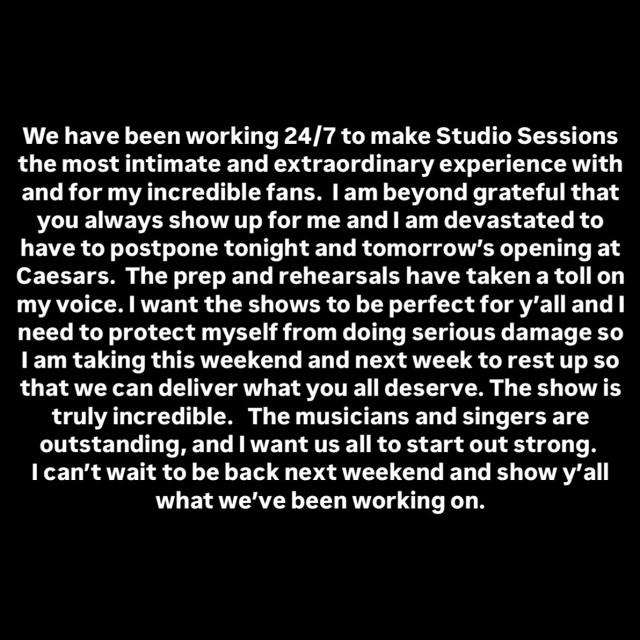 Kelly Clarkson instagram post 493110