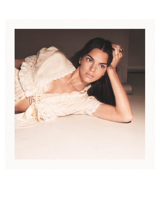 Kendall Jenner instagram post 496135
