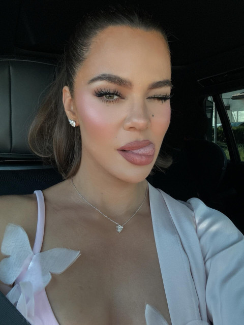 Khloe Kardashian instagram post 495600