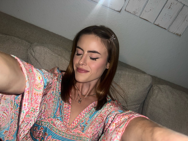 Kiiara instagram post 478551