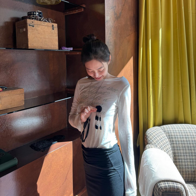 Kim Jennie         instagram post 494216