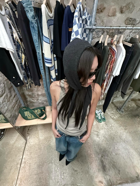Kim Jennie         instagram post 496355