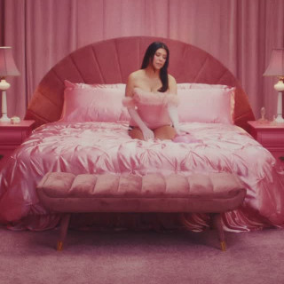Kourtney Kardashian instagram pic #490356