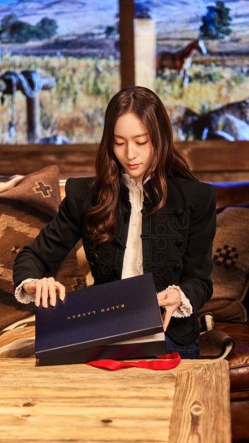 Krystal Jung instagram post 496997