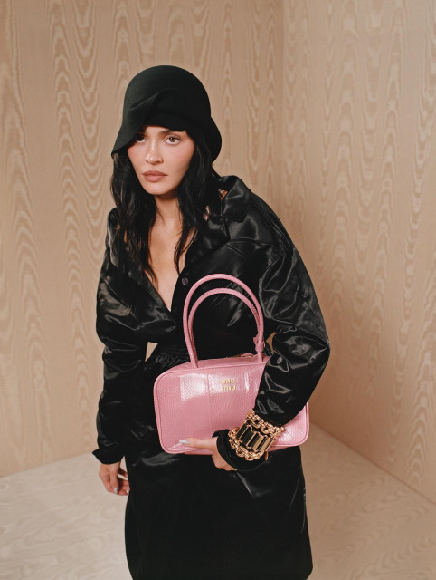 Kylie Jenner instagram post 493371