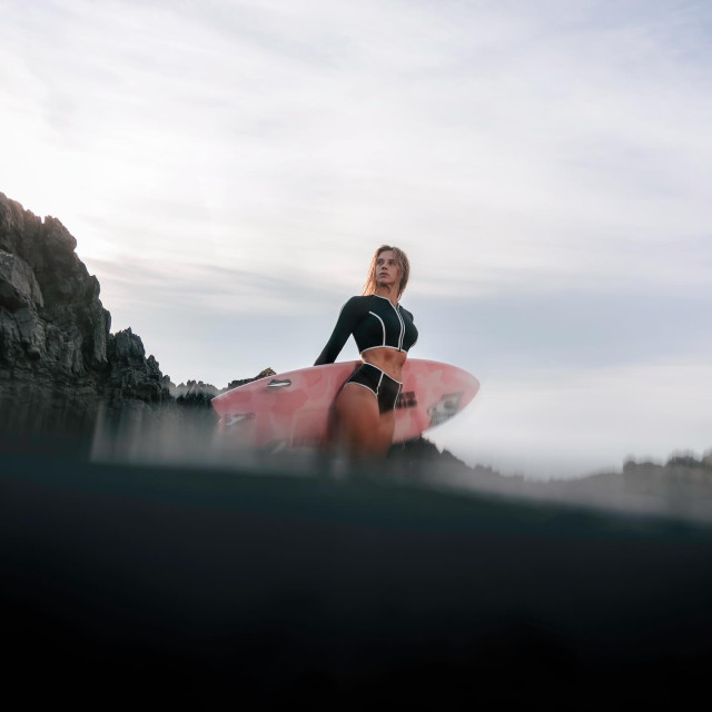 Laura Crane instagram post 481535