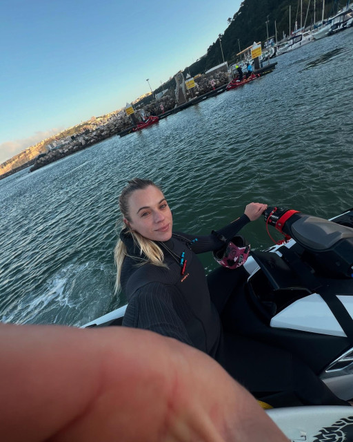 Laura Crane instagram post 482900