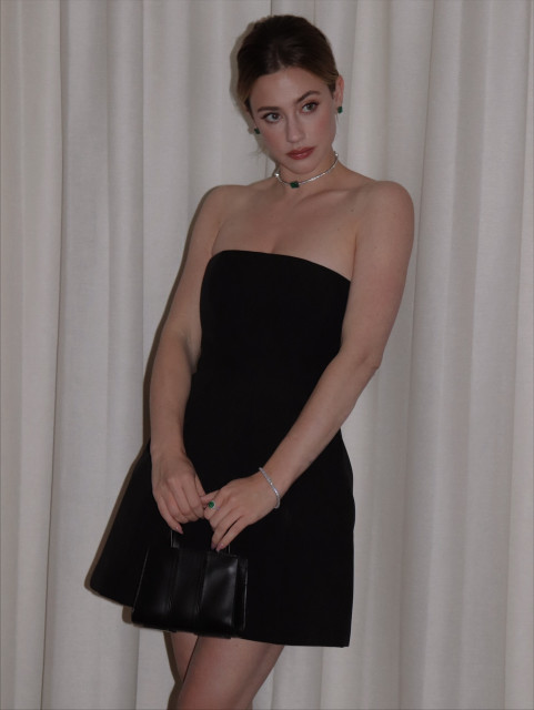 Lili Reinhart instagram post 497040