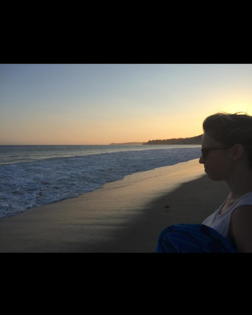 Lili Simmons instagram post 475609