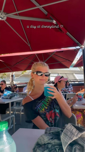 Loren Gray instagram post 493780