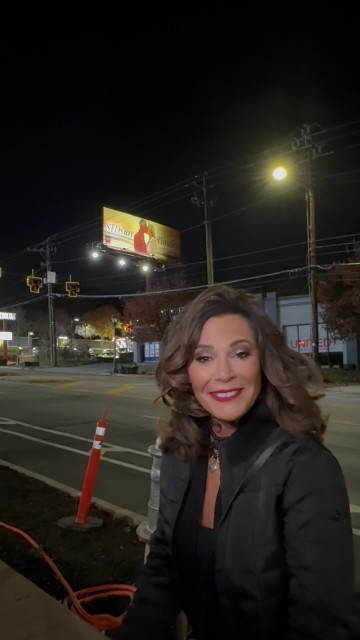 Luann de Lesseps instagram post 482248