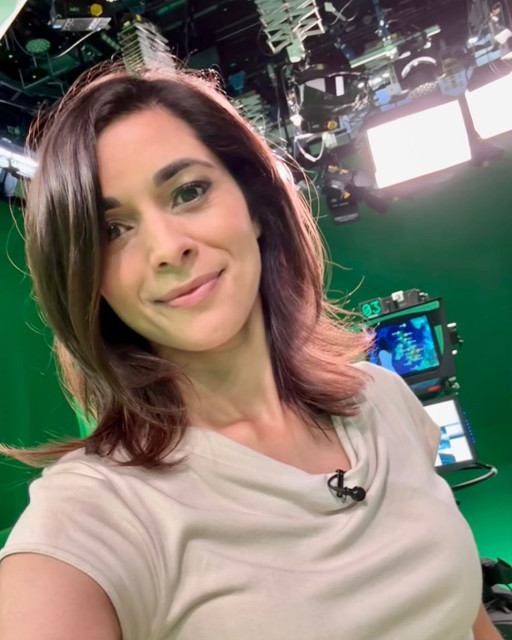 Lucy Verasamy instagram post 472078
