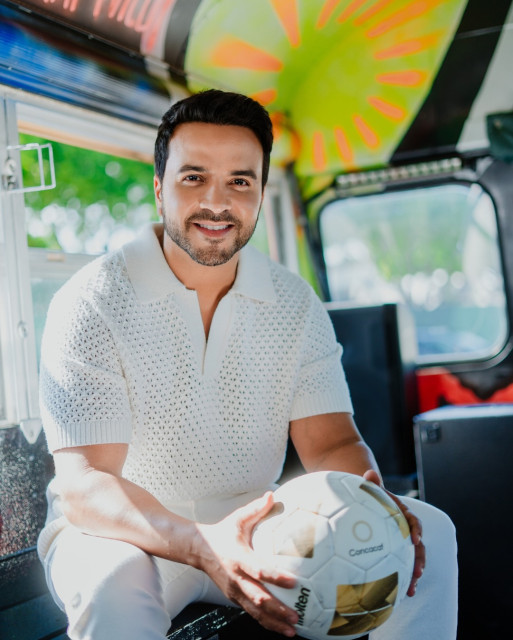 Luis Fonsi instagram post 491809