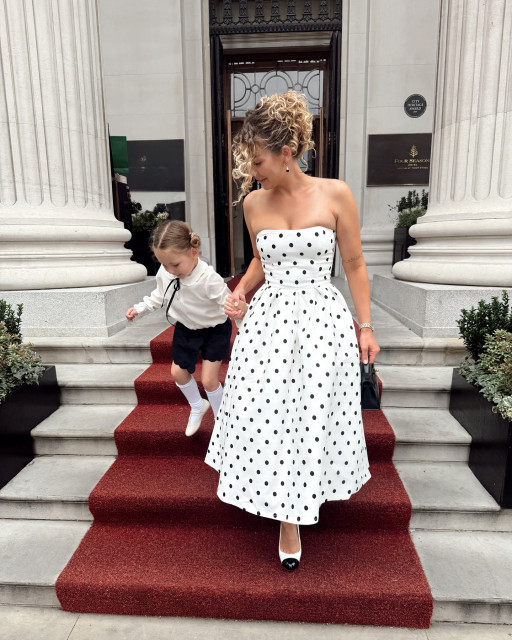 Lydia Bright instagram post 492285