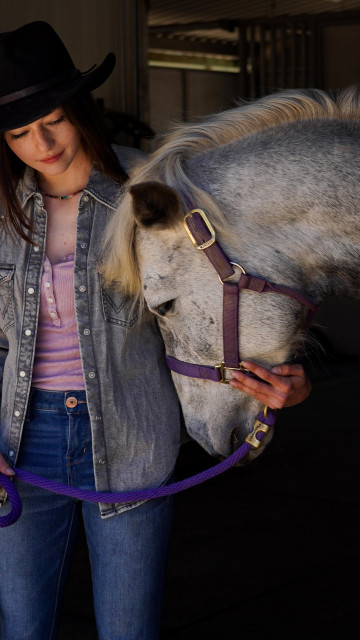 Mackenzie Foy instagram post 469396