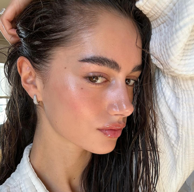 Maia Cotton instagram post 479017