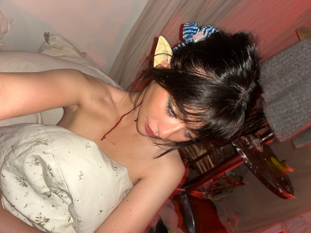 Malina Weissman instagram post 485588
