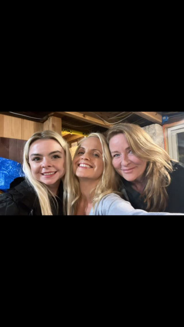 Mena Suvari instagram post 490605