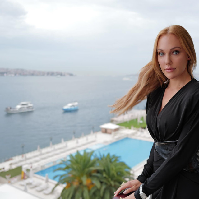 Meryem Uzerli instagram post 495298